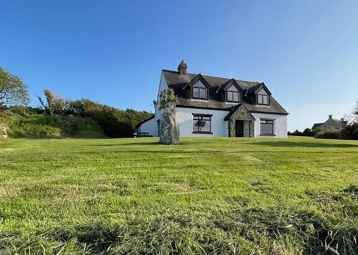 Seafront House With Own Private Pier In Gunpoint, Schull, West Cork Vakantiehuis Seafort