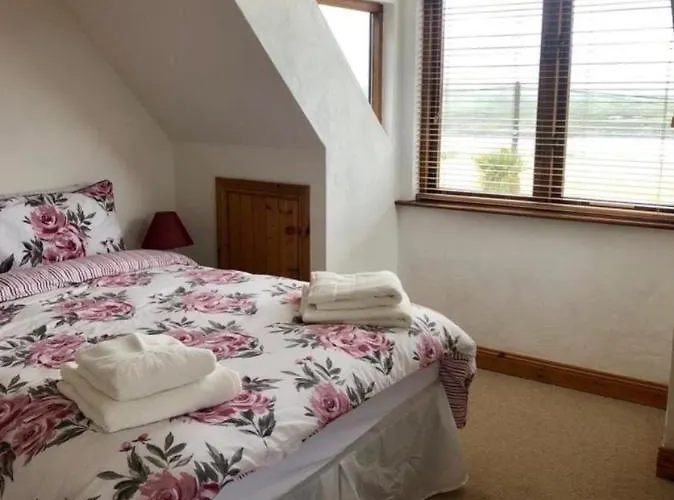 Seafront House With Own Private Pier In Gunpoint, Schull, West Cork *