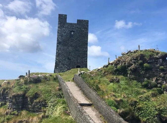 Seafront House With Own Private Pier In Gunpoint, Schull, West Cork *
